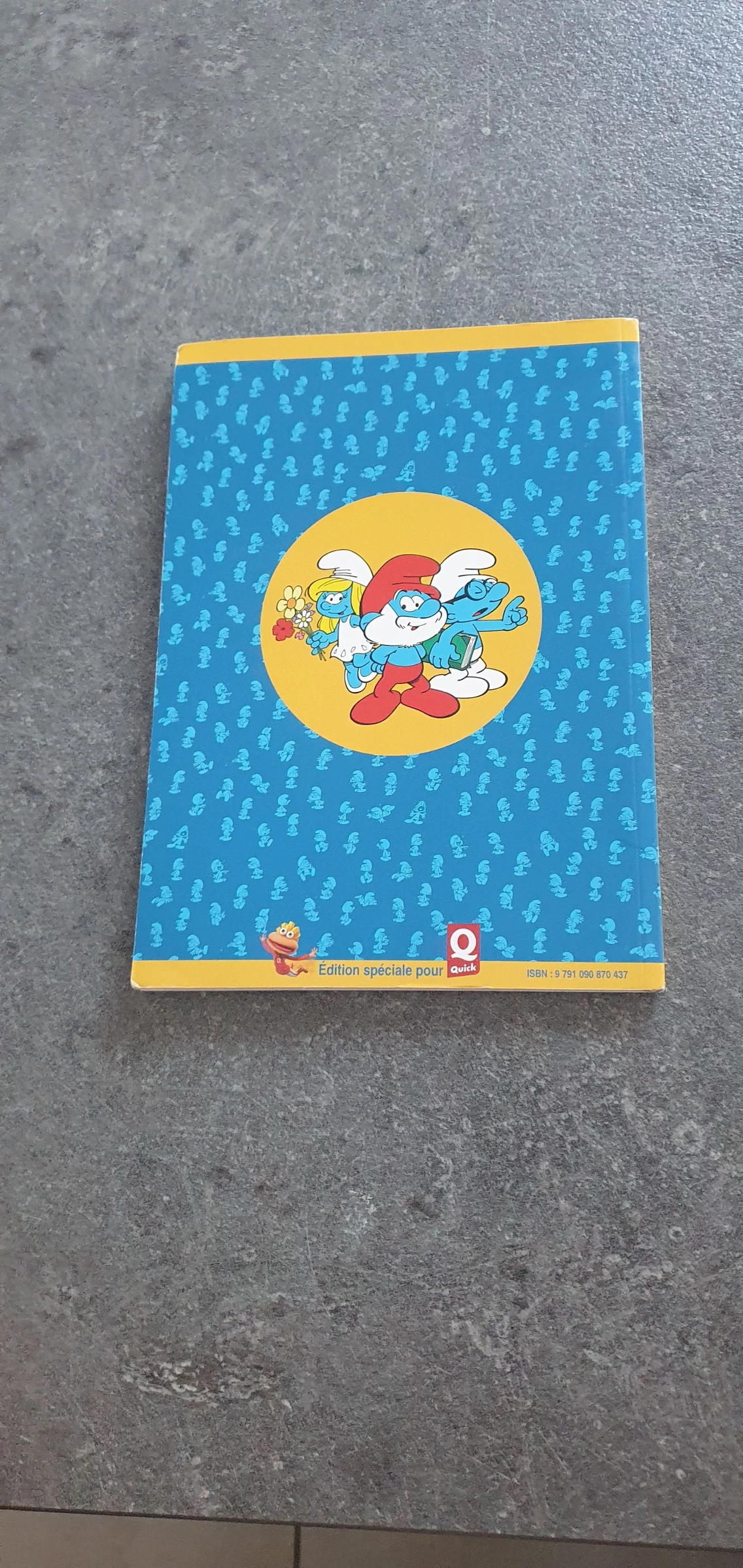 Para regalar en un lote: los pitufos y el libro que lo dice todo – photo 2